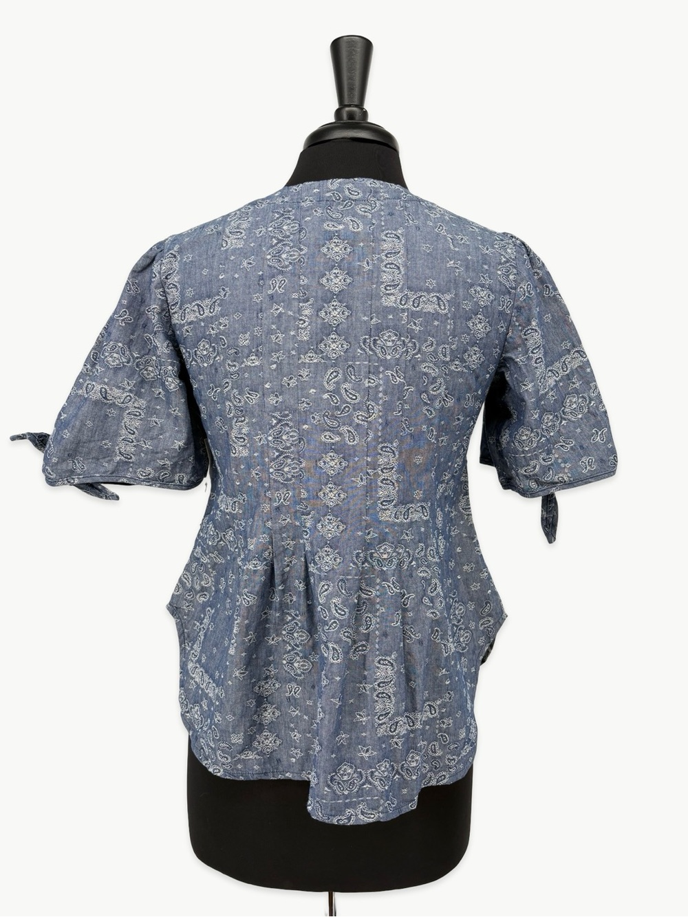 Pilcro Anthropologie Paisley Chambray Button Front Blouse Size 4 Tie Sleeve NWT - Picture 3 of 13